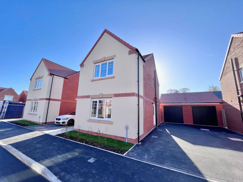 3 bed detached house for sale in Centenary Way, Newport TF10 Zoopla