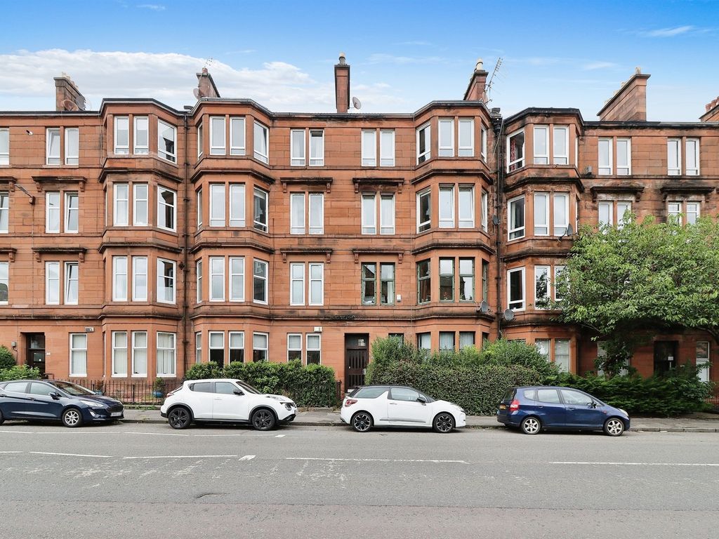 2 bed flat for sale in Alexandra Parade, Dennistoun, Glasgow G31, £