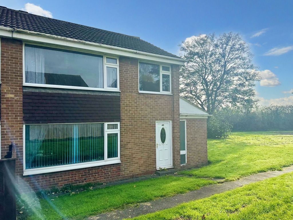 3 bed semidetached house for sale in Courtney Drive, Pelton, Chester