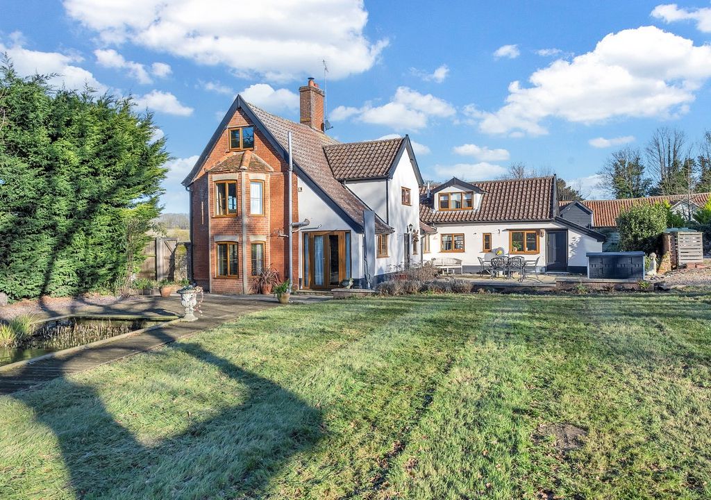 4 bed detached house for sale in Bury Road, Wattisfield, Diss IP22, £