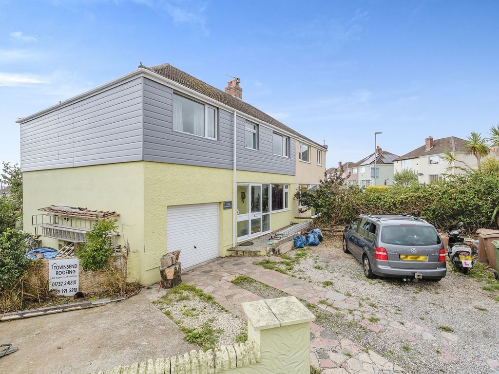 5 bed semidetached house for sale in St. Margarets Road, Plympton