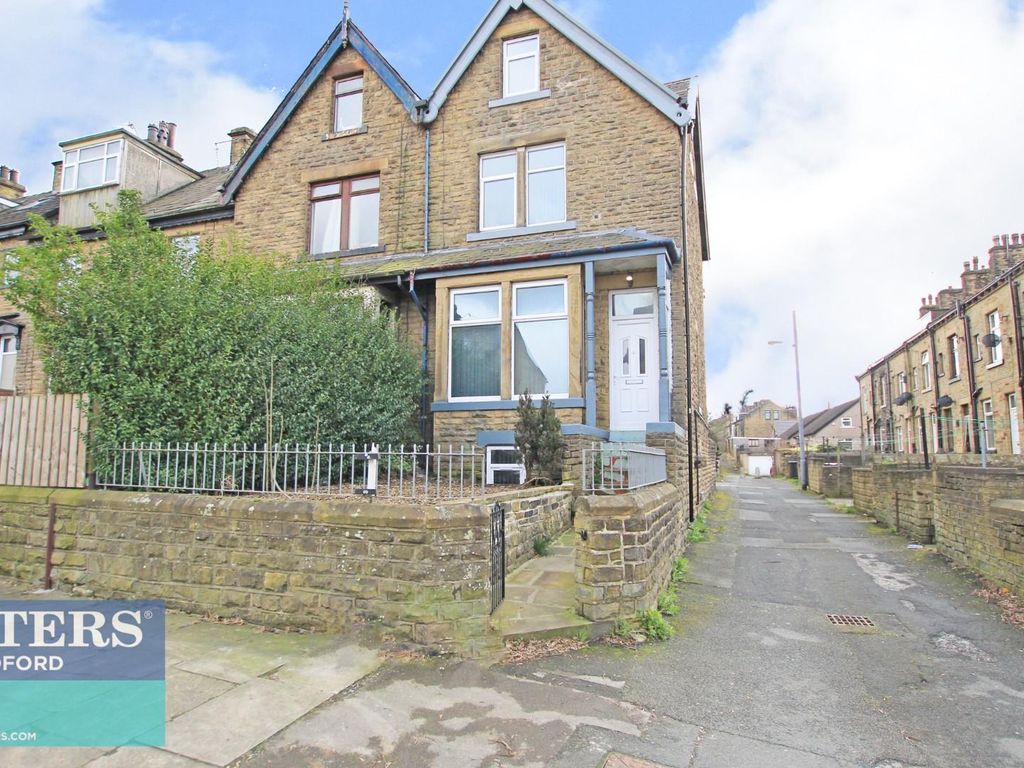 1 bed property to rent in 325 New Hey Road, Bradford BD4 Zoopla