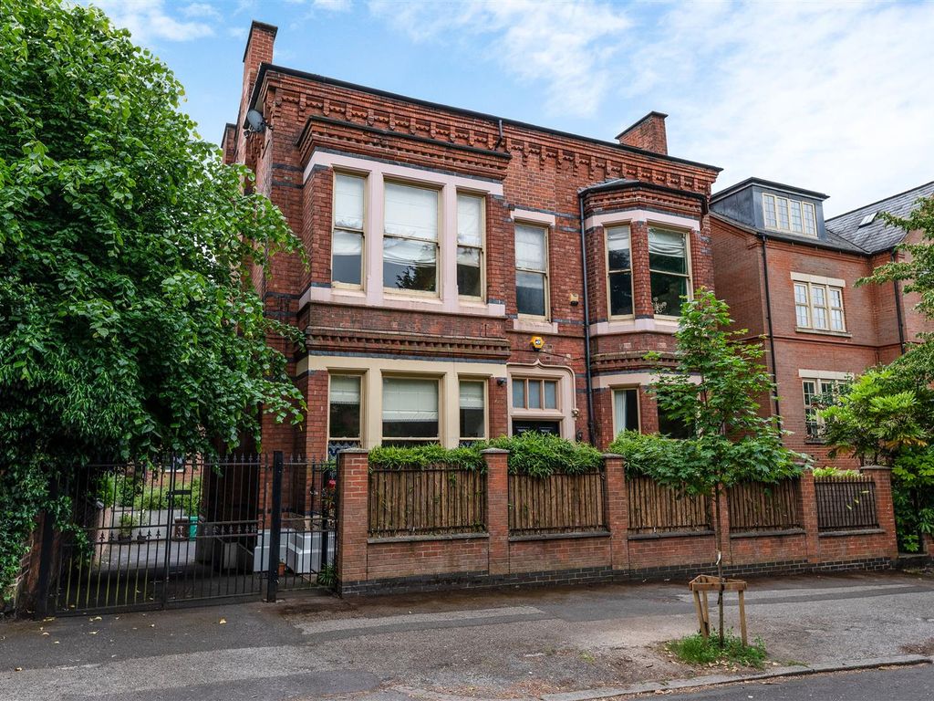 2 bed flat for sale in Magdala Road, Mapperley Park, Nottingham NG3