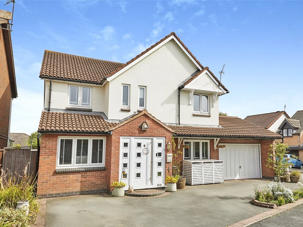 4 bed detached house for sale in Robinson Way, Burbage, Hinckley