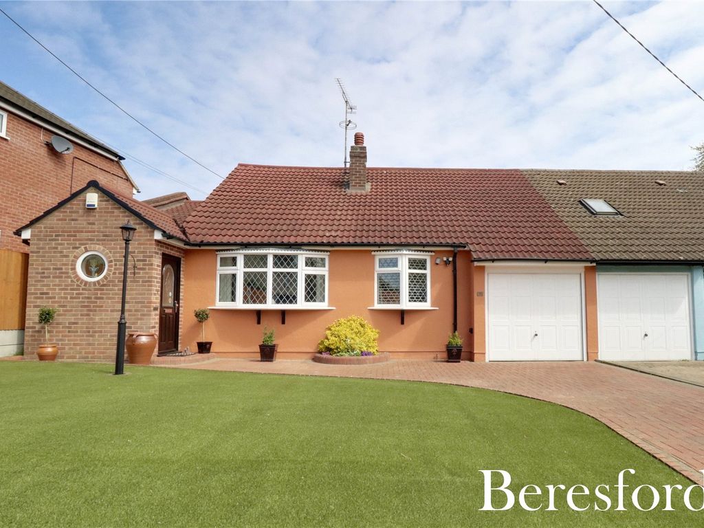 2 bed bungalow for sale in Burnt House Lane, Ingatestone CM4 Zoopla