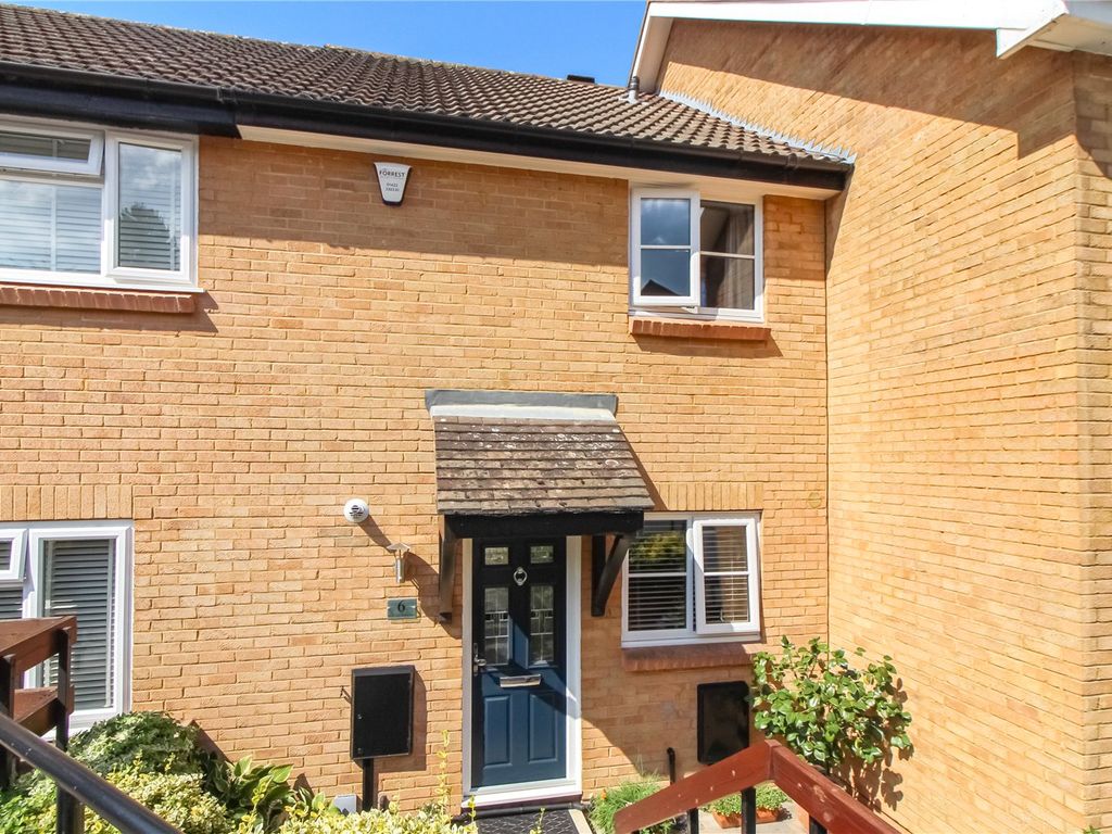 2 bed terraced house for sale in Brenzett Close, Chatham, Kent ME5 Zoopla