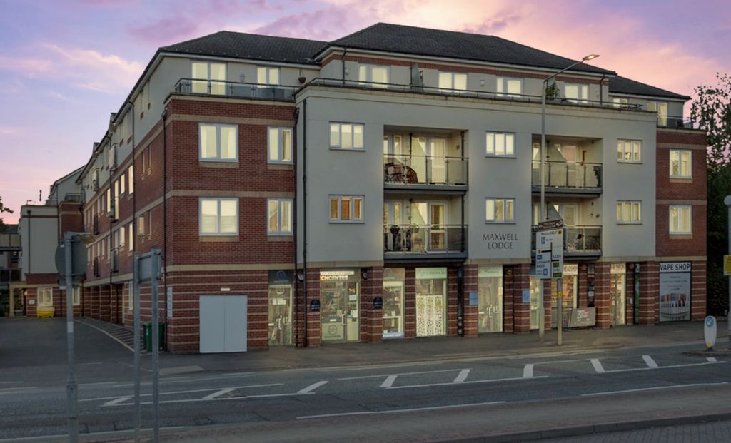 2 bed flat for sale in Northampton Road, Market Harborough LE16 Zoopla