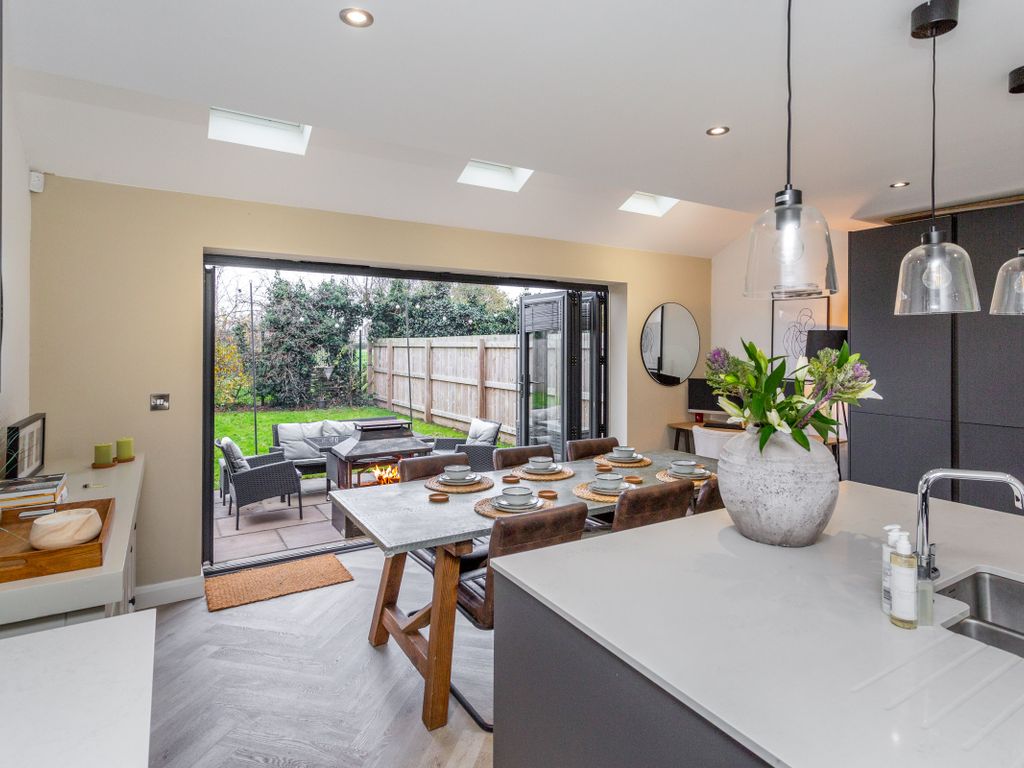 3 bed semidetached house for sale in Willow Drive, Camblesforth YO8, £