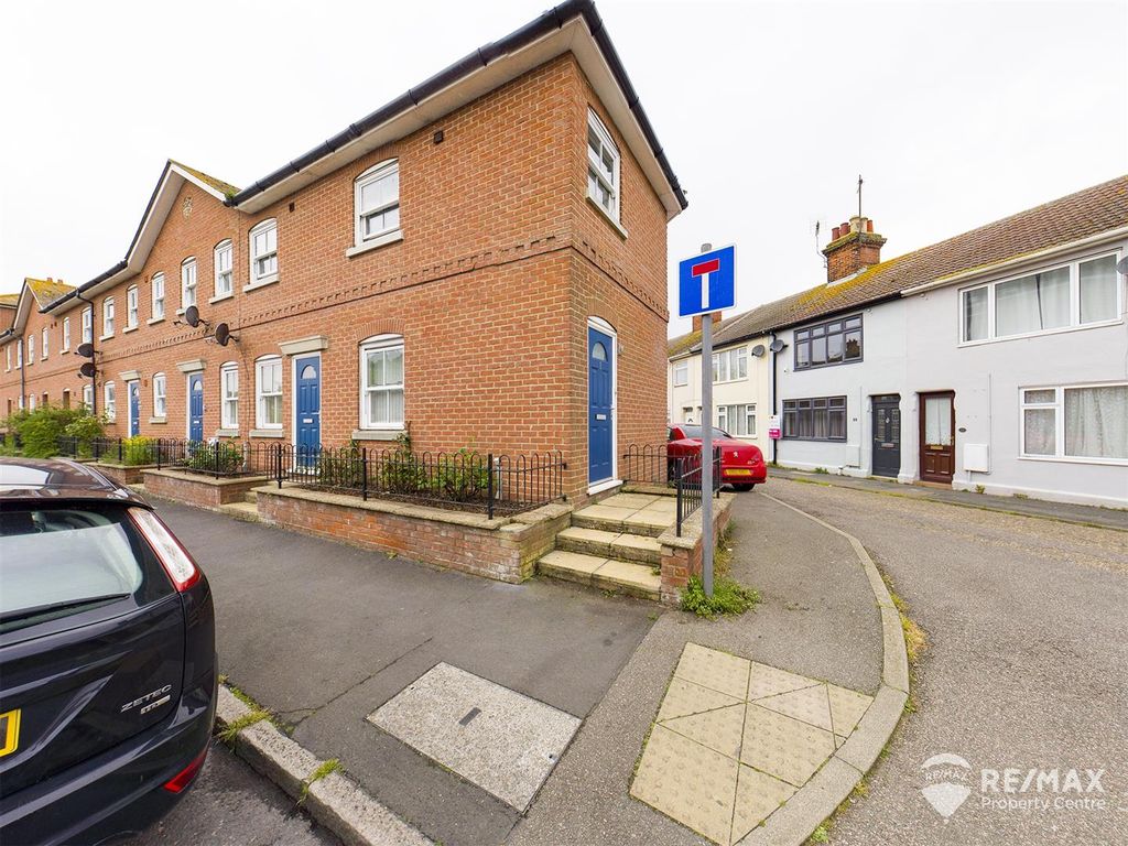 1 bed flat for sale in Main Road, Dovercourt, Harwich CO12 Zoopla