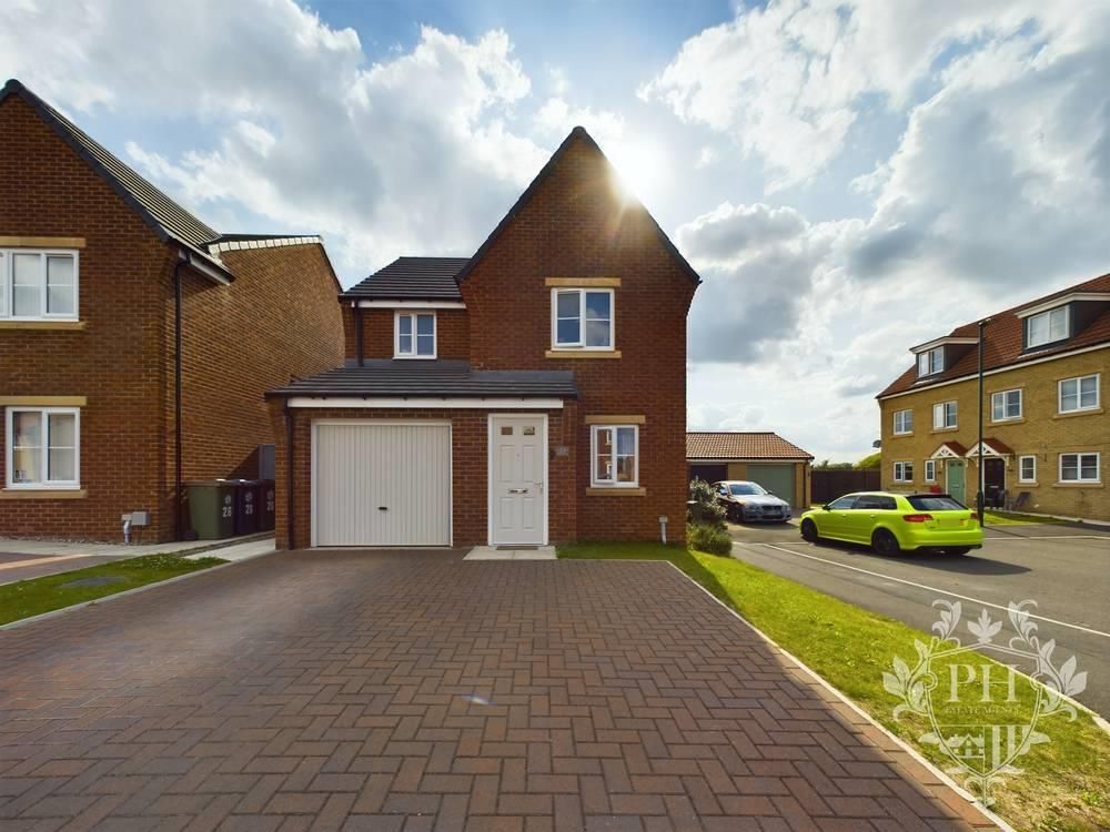 3 bed detached house for sale in Oakwood Gardens, Middlesbrough TS6