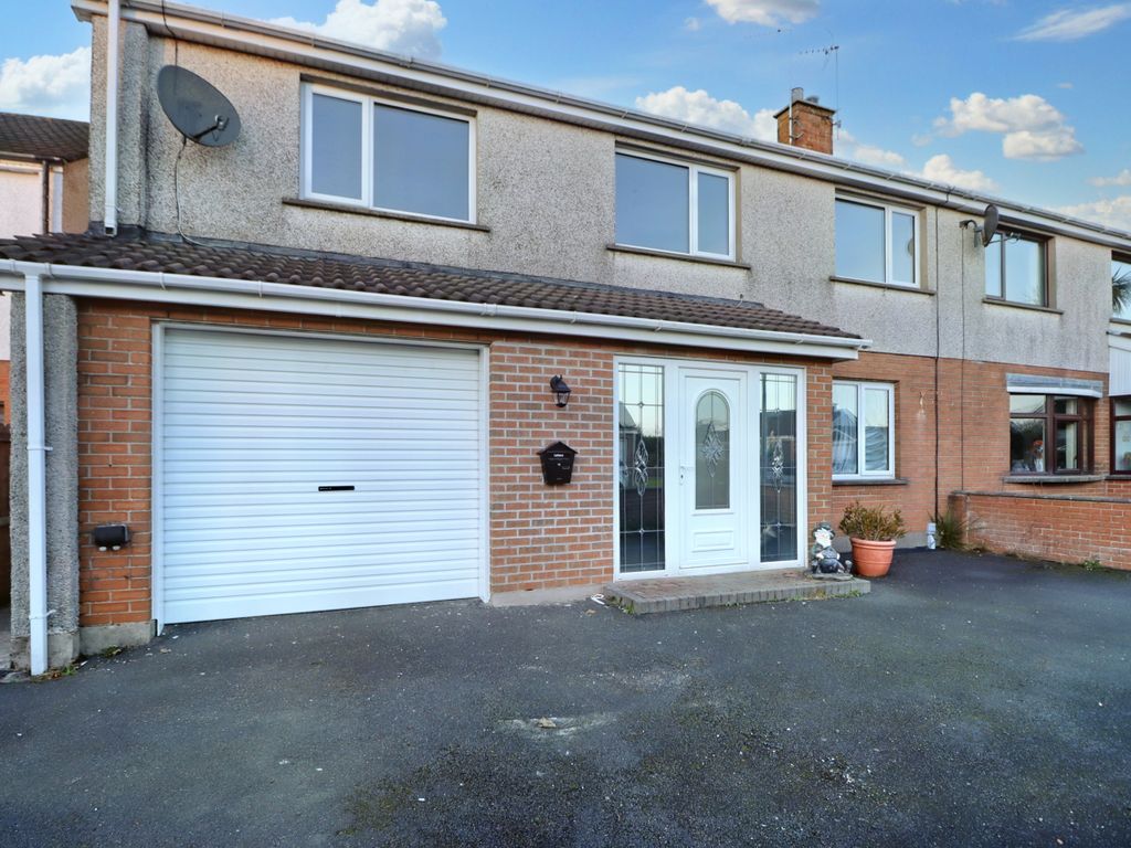 4 bed semidetached house to rent in Rockfield Drive, Portaferry