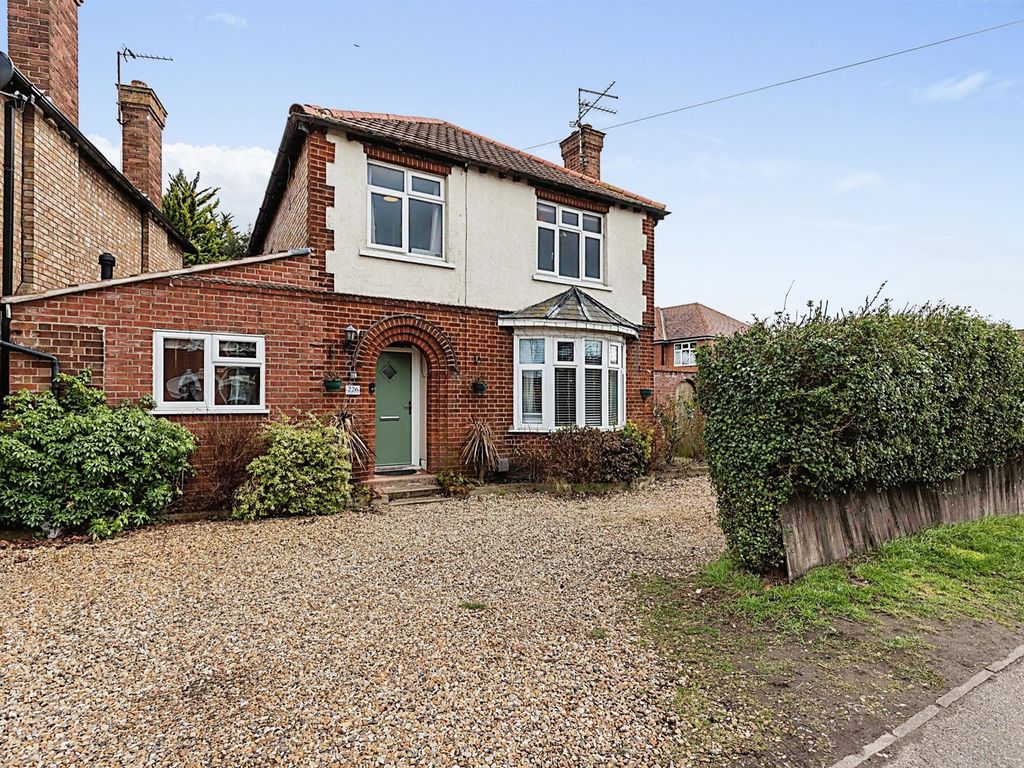 3 bed detached house for sale in Norwood Road, March PE15 Zoopla
