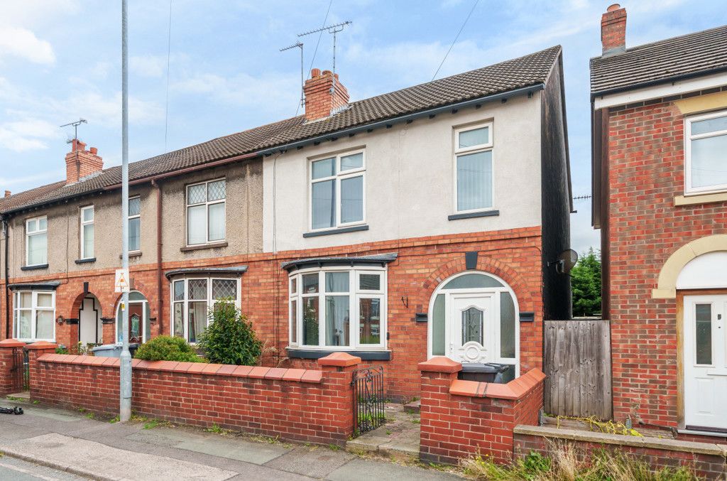 3 bed end terrace house for sale in Minshull New Road, Crewe, Cheshire