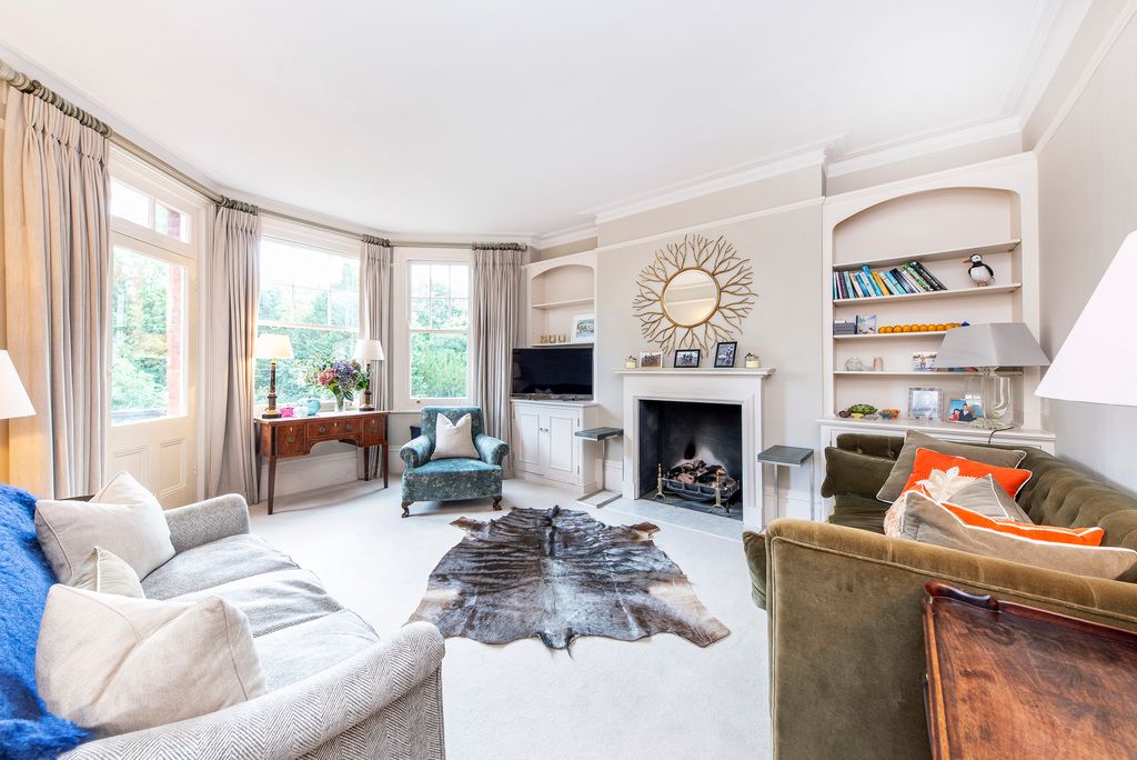 3 bed flat to rent in Albert Bridge Road, London SW11 Zoopla