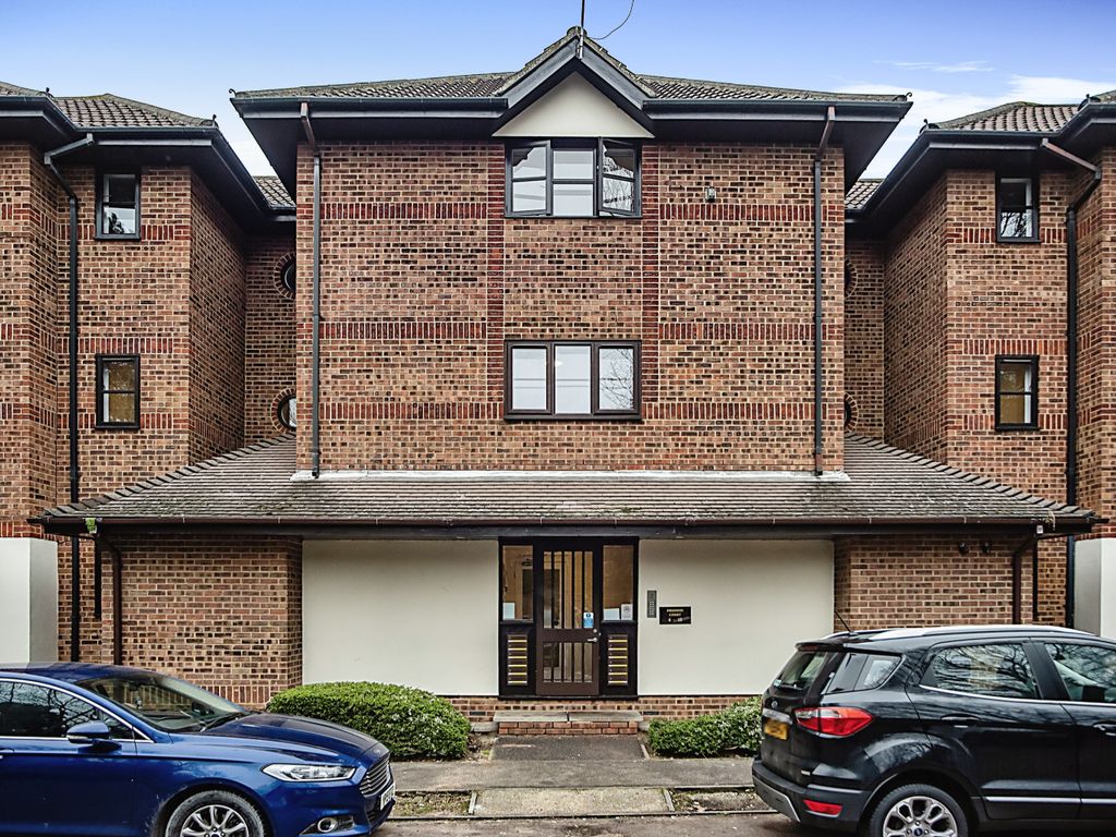 2 bed flat for sale in Osbourne Road, Dartford, Kent DA2, £190,000 Zoopla