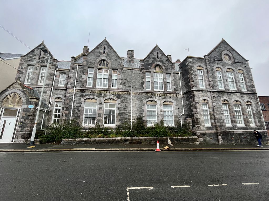 2 bed flat to rent in Bounds Place, Millbay Road, Plymouth PL1 Zoopla