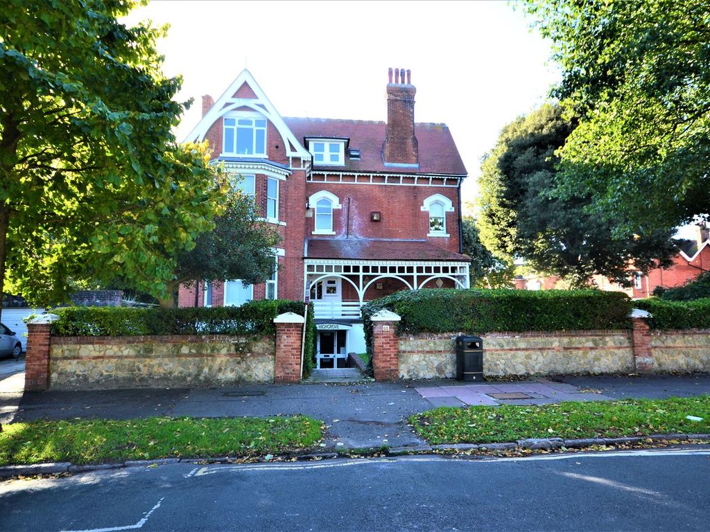 1 bed flat for sale in Carlisle Road, Eastbourne BN20 Zoopla