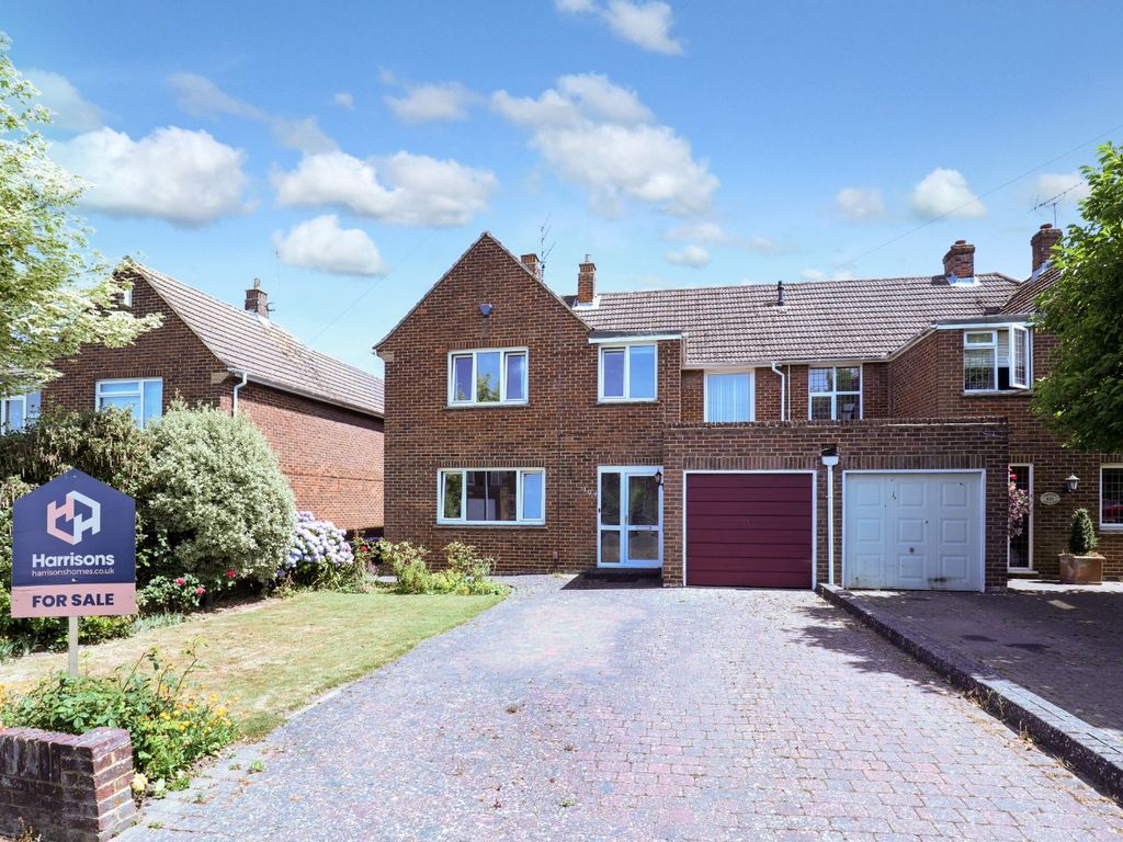 4 bed semidetached house for sale in Park Drive, Sittingbourne, Kent