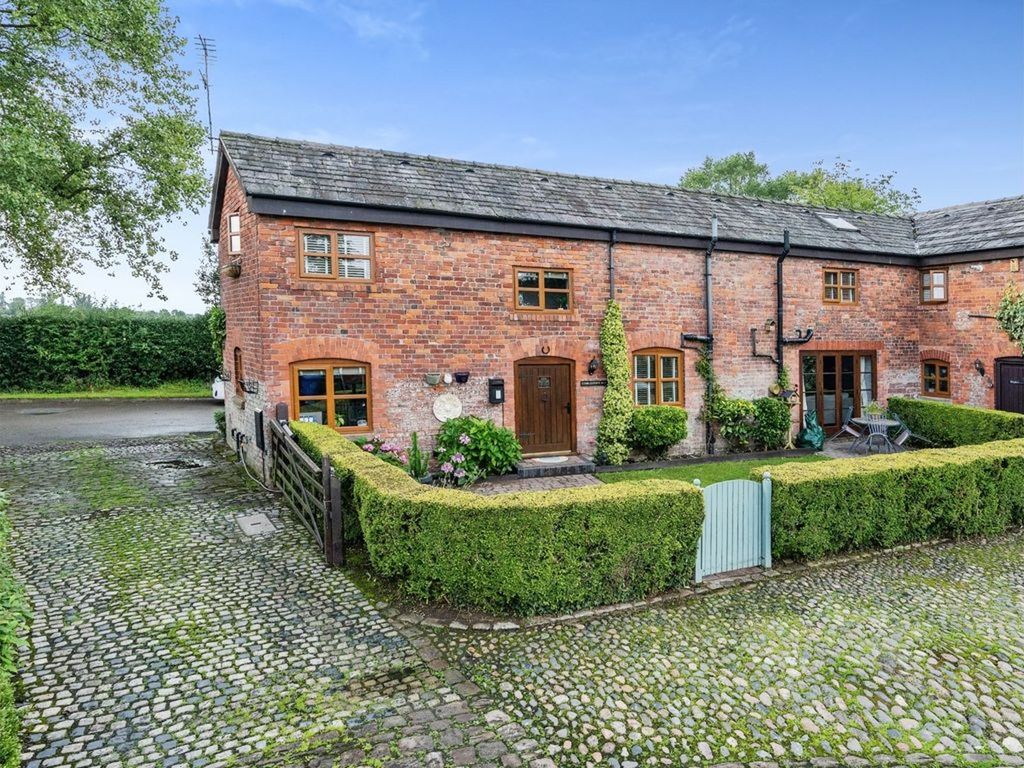 3 bed semidetached house for sale in Booths Lane, Lymm WA13, £535,000
