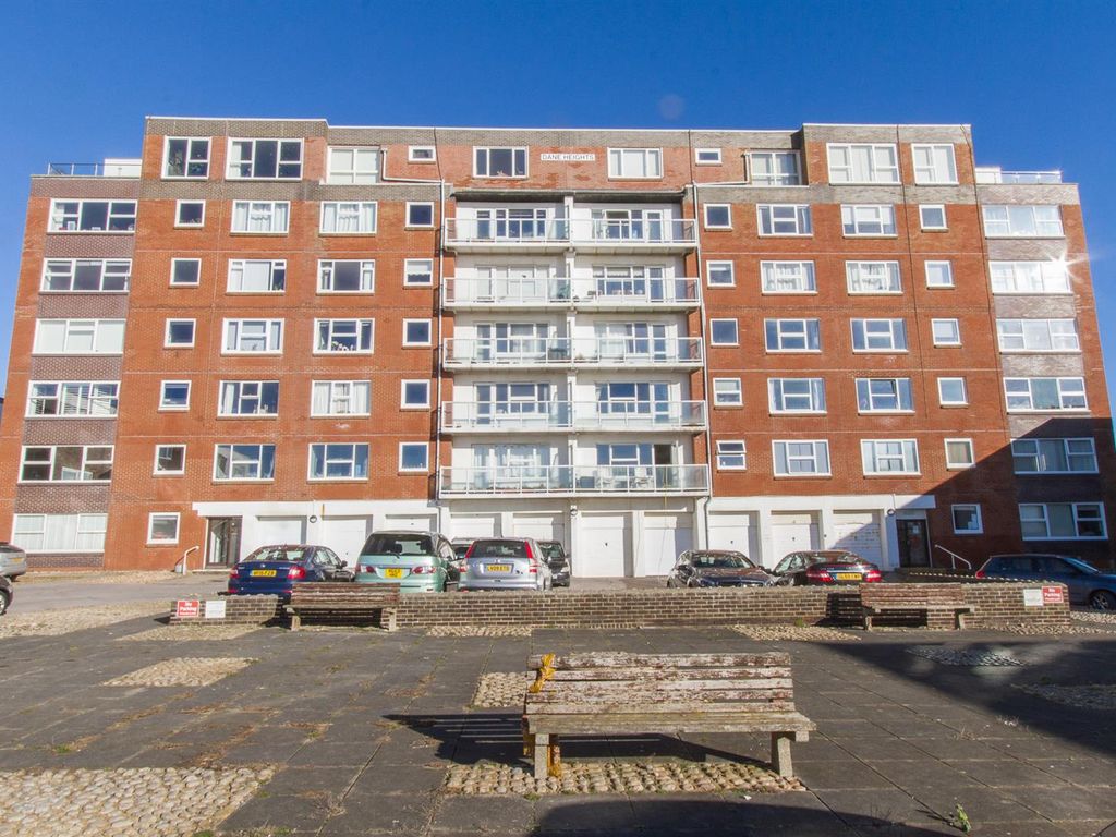 2 bed flat for sale in Dane Close, Seaford BN25, £270,000 Zoopla