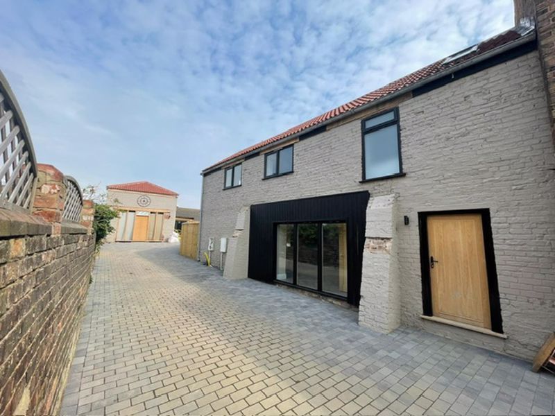 2 bed semidetached house to rent in Mill Road, Cleethorpes DN35 Zoopla