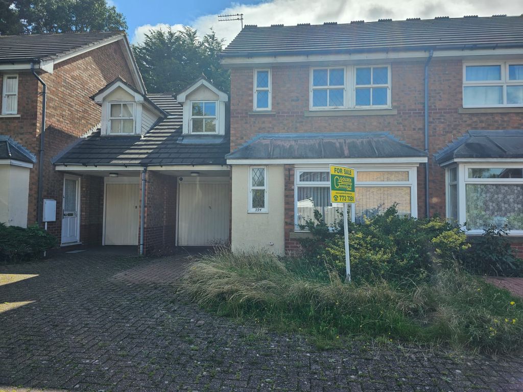 3 bed semidetached house for sale in St. Andrews Road, Birmingham B9 Zoopla
