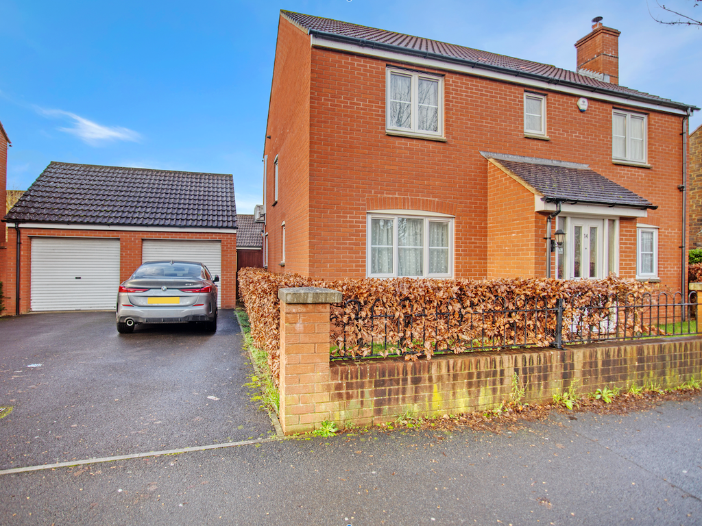 4 bed detached house for sale in Stockmoor Drive, Bridgwater, Somerset