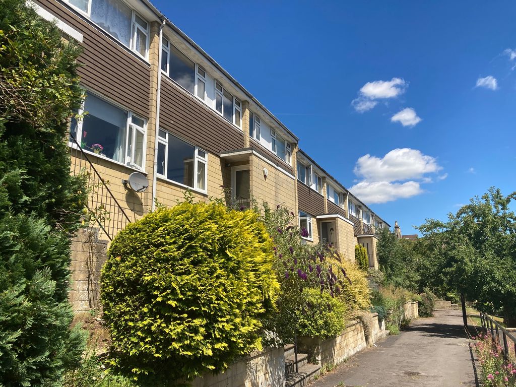 4 bed terraced house for sale in Alpine Gardens, Bath BA1 Zoopla