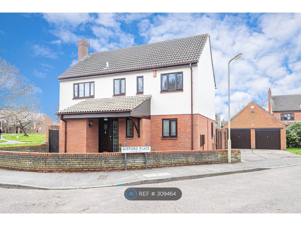 4 bed detached house to rent in Gifford Place, Warley, Brentwood CM14