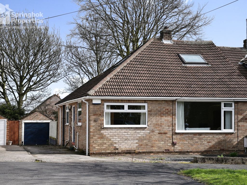 3 bed bungalow for sale in Rowan Garth, Cottingham, North Humberside