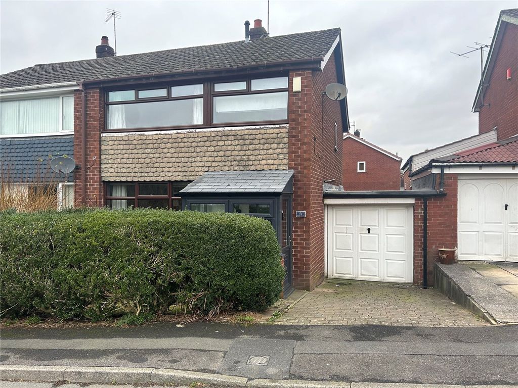 3 bed semidetached house for sale in Redwood Lane, Lees, Oldham