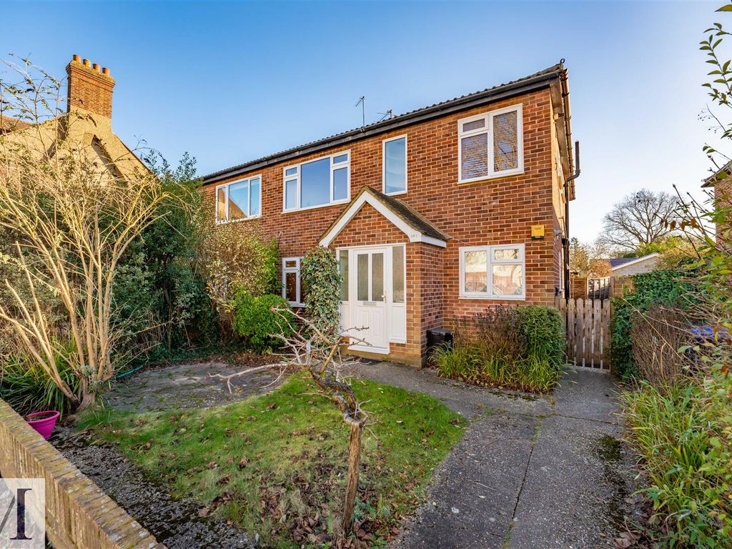 2 bed to rent in Bathurst Walk, Iver SL0 Zoopla