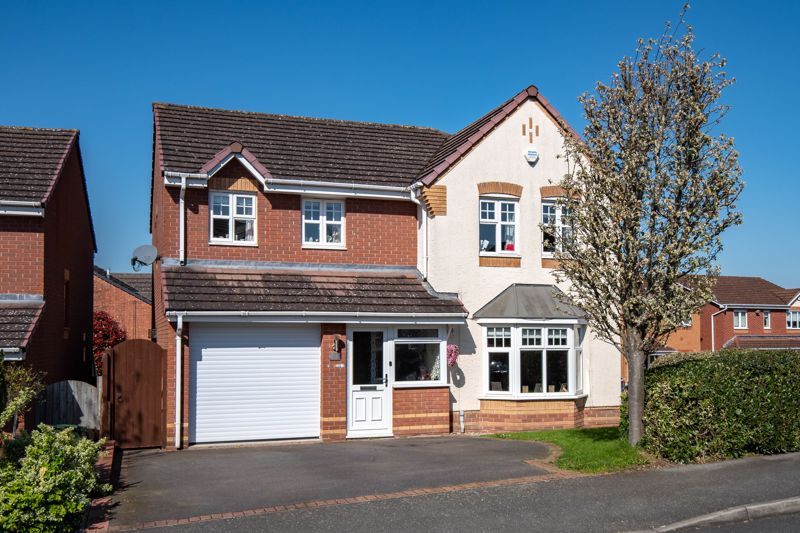 4 bed detached house for sale in Trianon Road, Bromsgrove B60 Zoopla