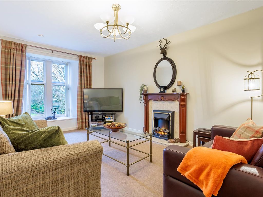 1 bed flat for sale in Tay Street, Perth PH2, £107,500 Zoopla