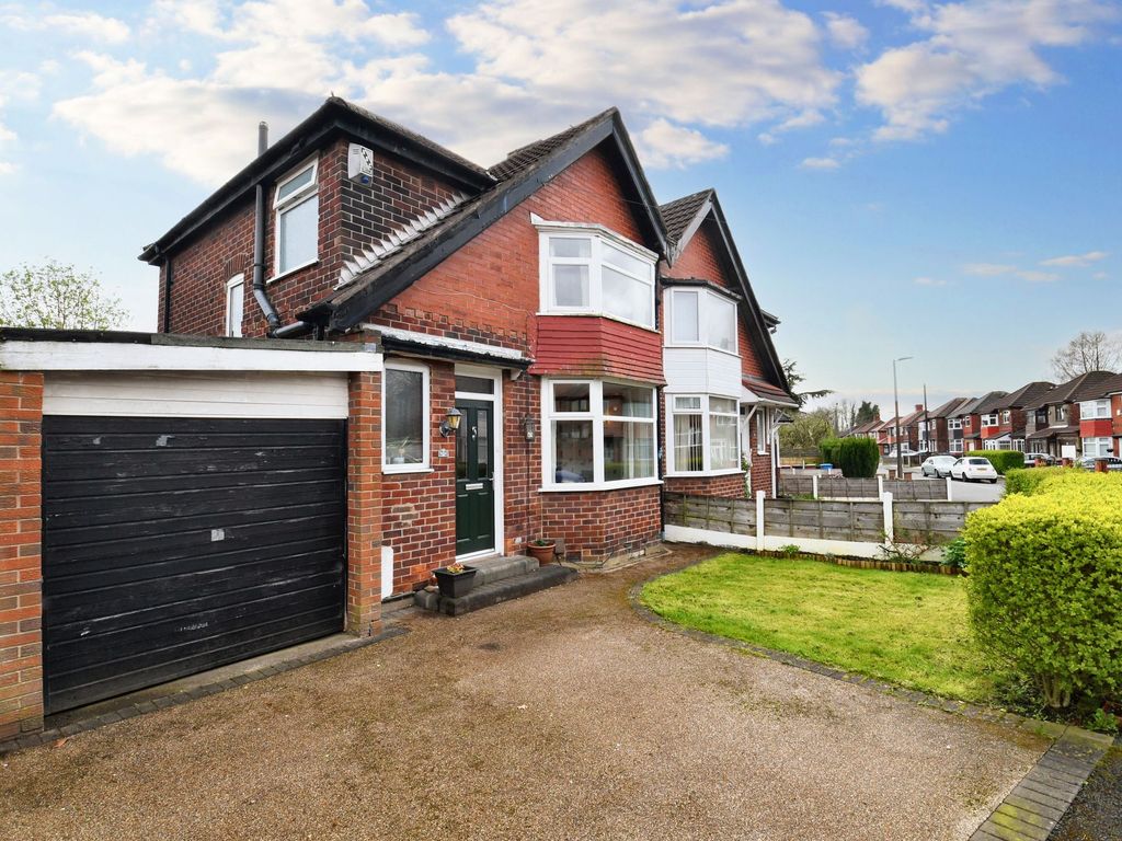 3 bed semidetached house for sale in Branksome Drive, Salford M6, £