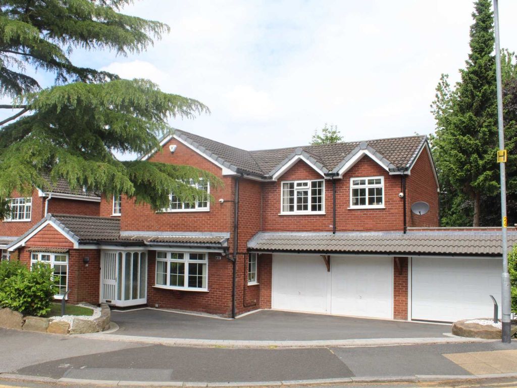 5 bed detached house for sale in Irk Vale Drive, Chadderton OL1 Zoopla