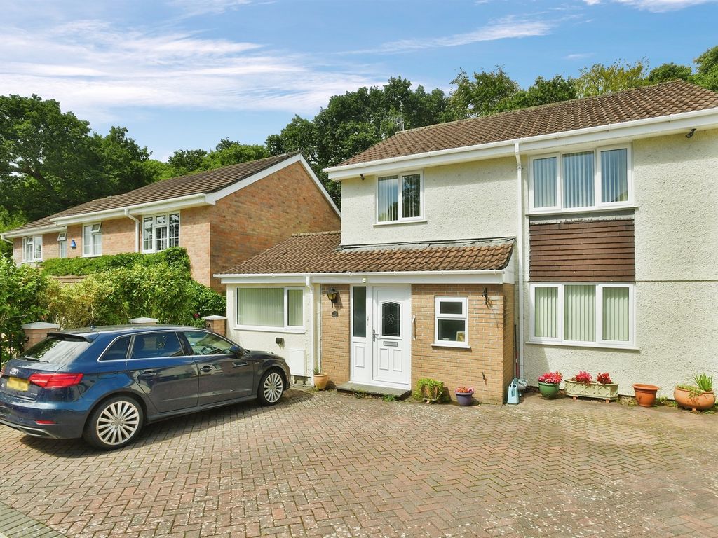 5 bed detached house for sale in Deveron Close, Plympton, Plymouth PL7, £425,000 Zoopla