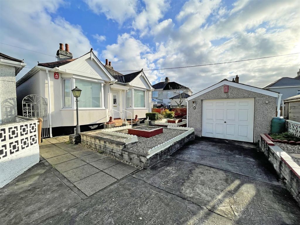 2 bed detached bungalow for sale in Coleridge Avenue, Crownhill, Plymouth PL6 Zoopla