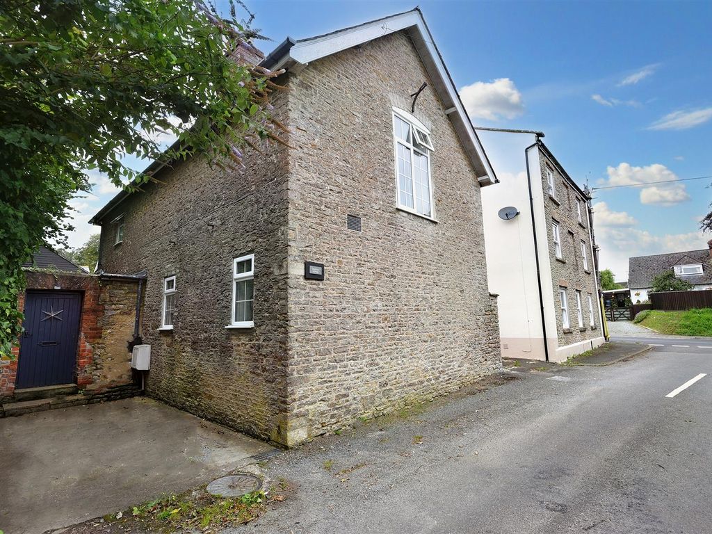 2 bed detached house for sale in Wood Lane, Stalbridge, Sturminster