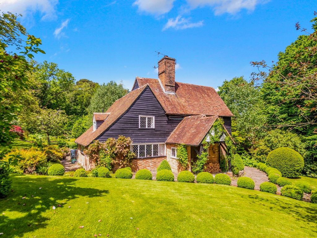 5 bed country house for sale in Cowden, Edenbridge TN8, £1,395,000 Zoopla