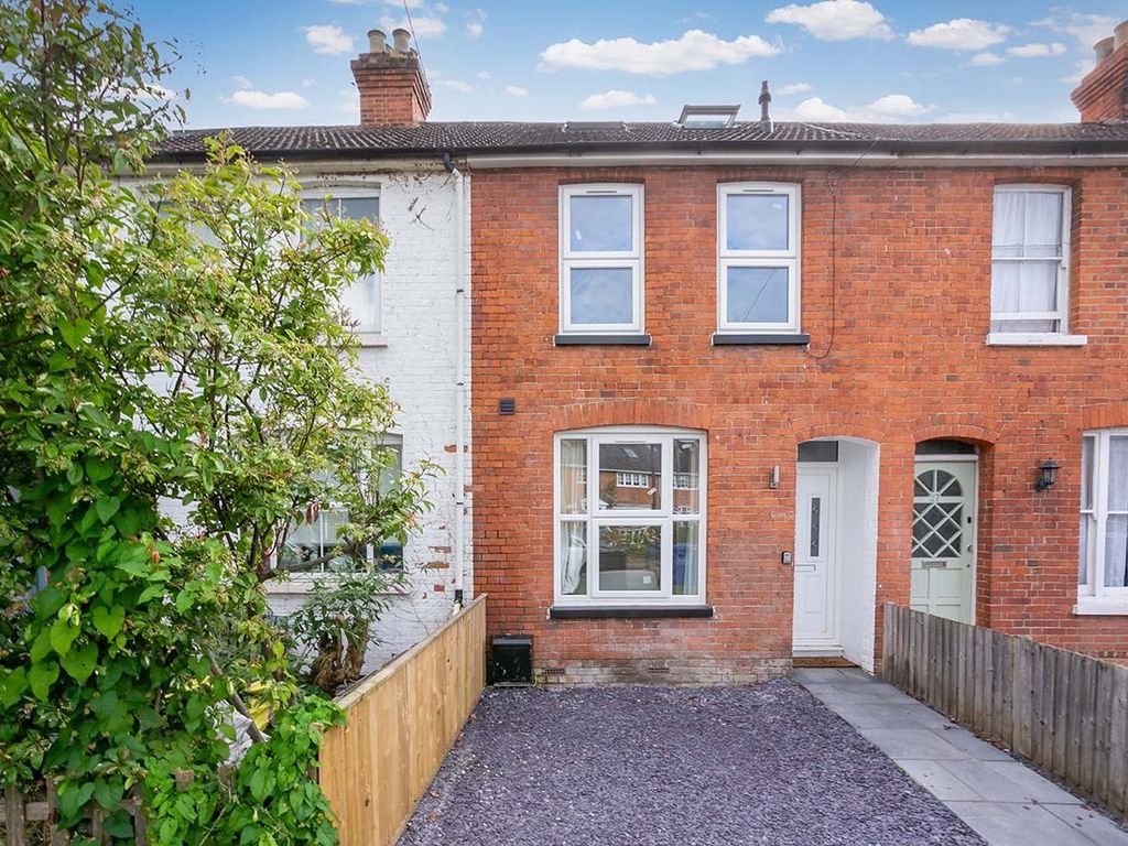 3 bed terraced house for sale in Blackamoor Lane, Maidenhead SL6, £549,950 Zoopla