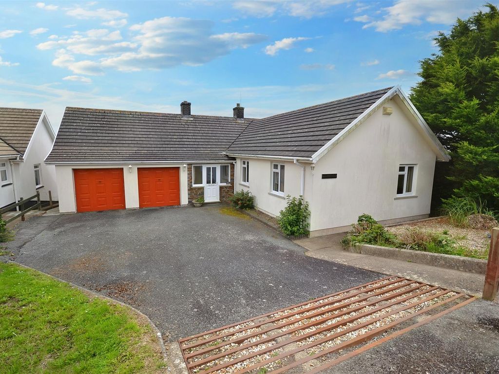 4 bed detached bungalow for sale in Keeston, Haverfordwest SA62 Zoopla