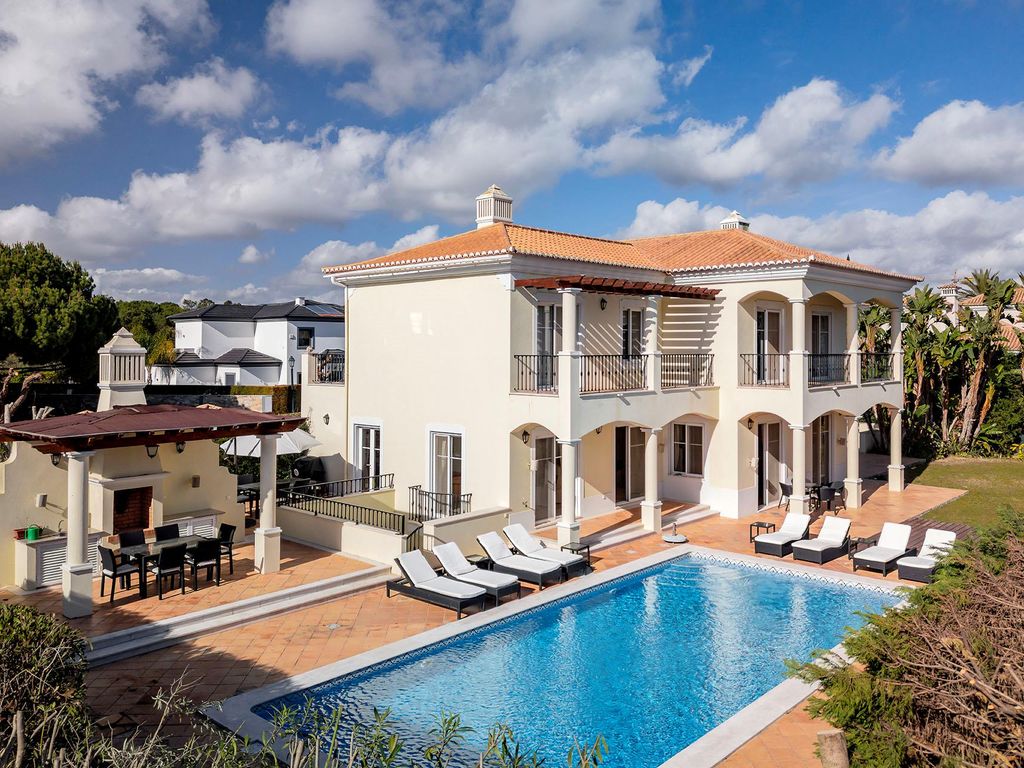 5 bed villa for sale in Quinta Verde, Algarve, Portugal, £2,487,254