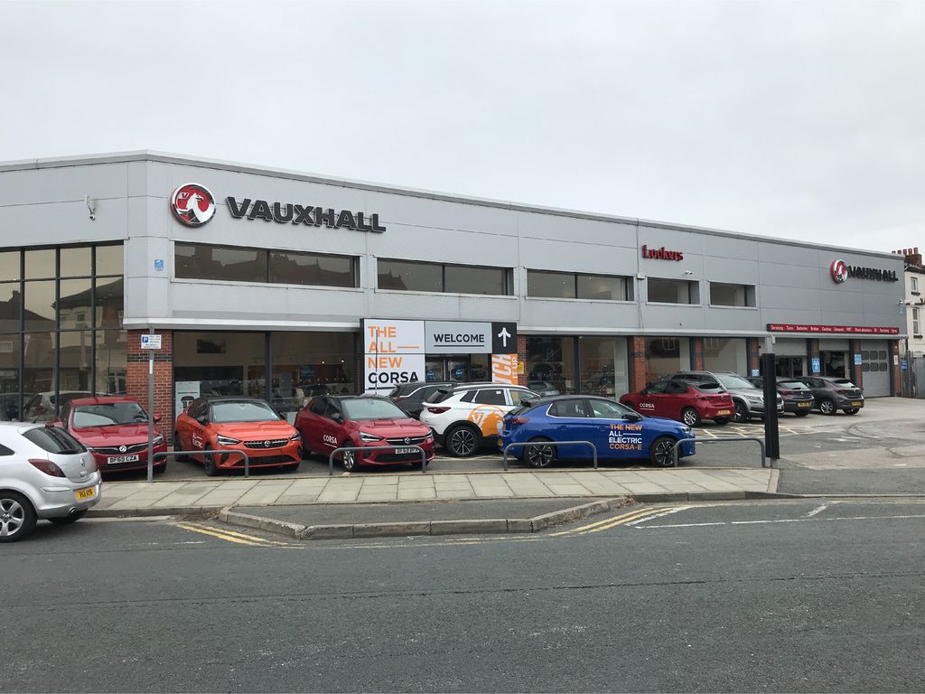 Woodchurch Road, Birkenhead CH41  