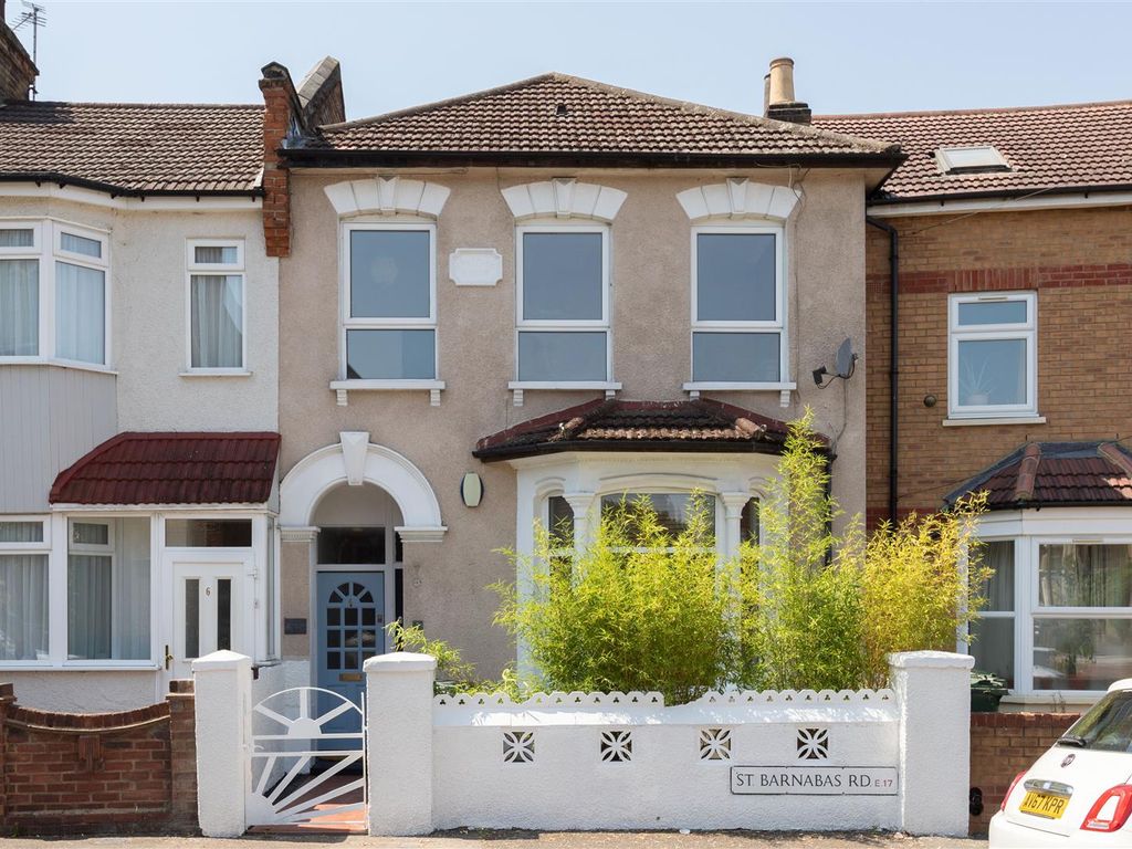 2 bed for sale in St. Barnabas Road, London E17, £500,000