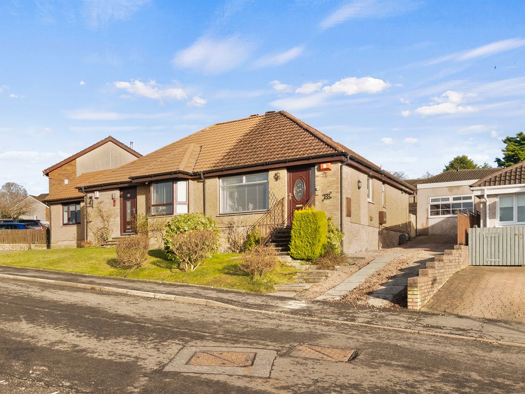 2 bed semidetached bungalow for sale in Broomhill Crescent, Alexandria