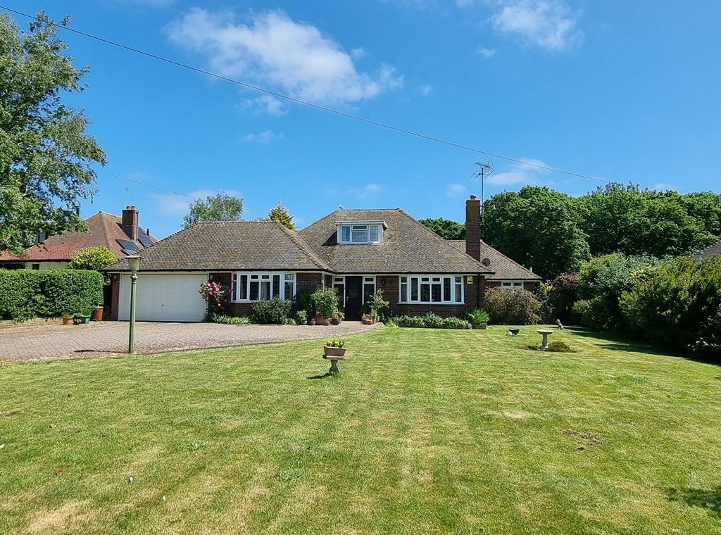3 bed detached bungalow for sale in Kewhurst Avenue, BexhillOnSea
