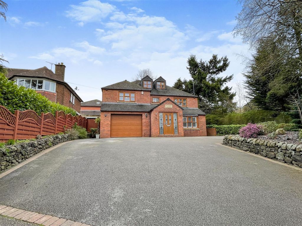 5 bed detached house for sale in Bluebell House, Cheddleton Road, Leek