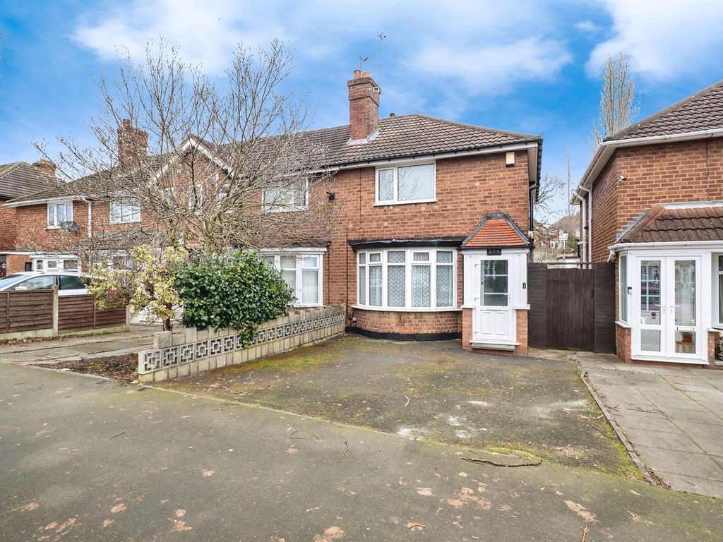 2 bed end terrace house for sale in Calshot Road, Great Barr