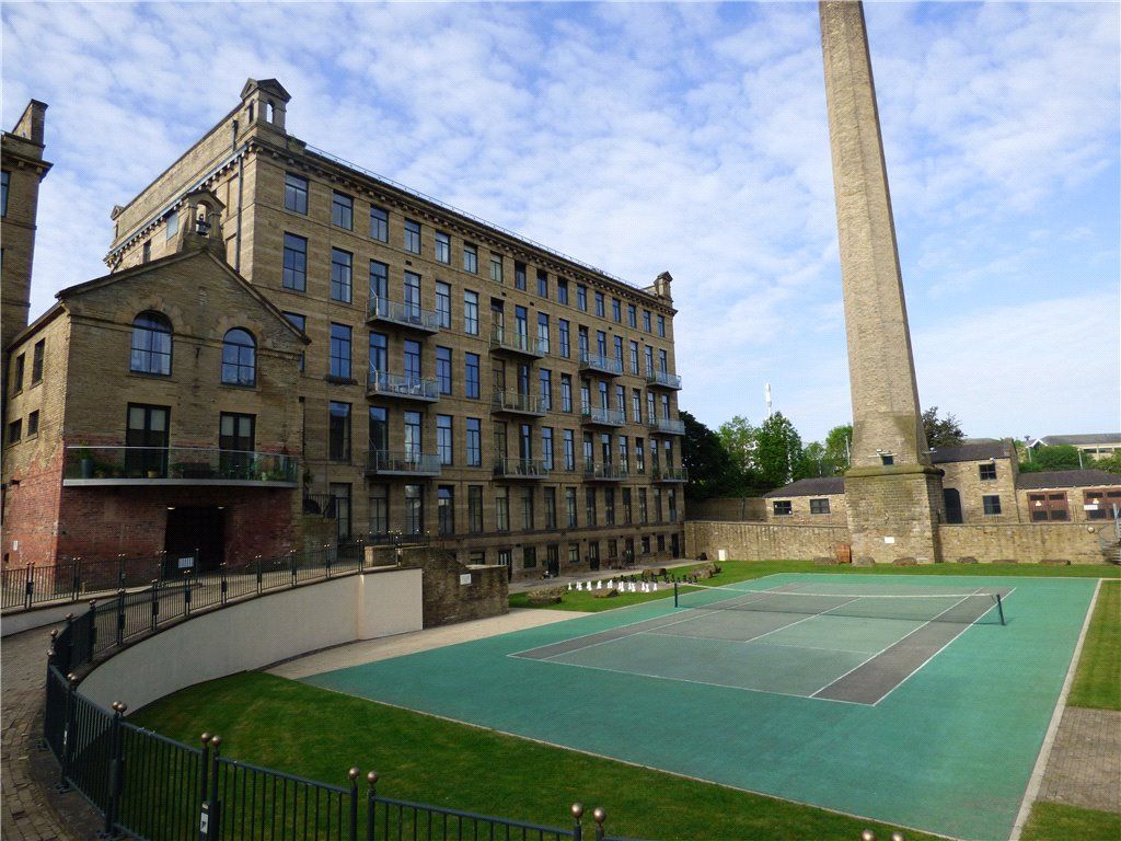 2 bed flat for sale in Salts Mill Road, Shipley, West Yorkshire BD17